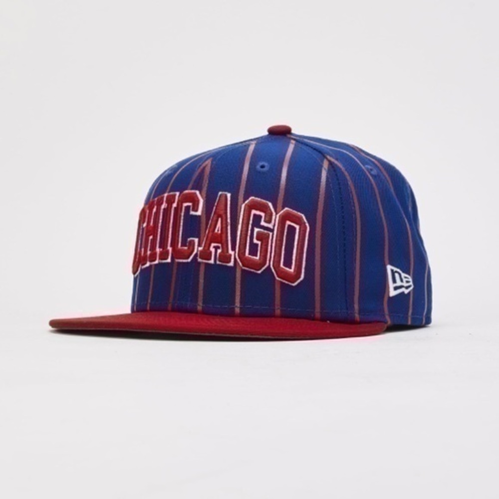 NWT. NEW ERA Chicago Cubs City Arch 9Fifty Snapback Hat